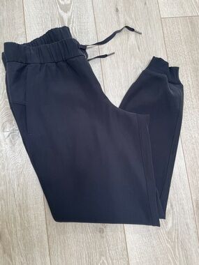lululemon athletica women’s -Black Jogger Pants-women’s-8